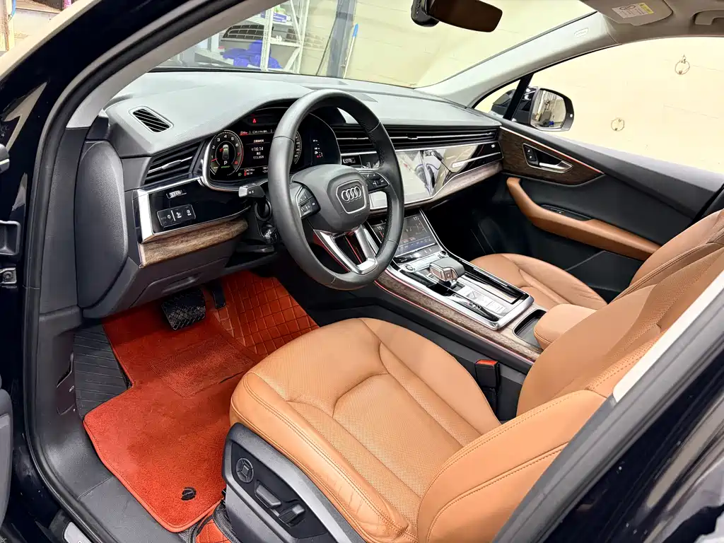 Audi Q7 2021 55 TFSI quattro S line