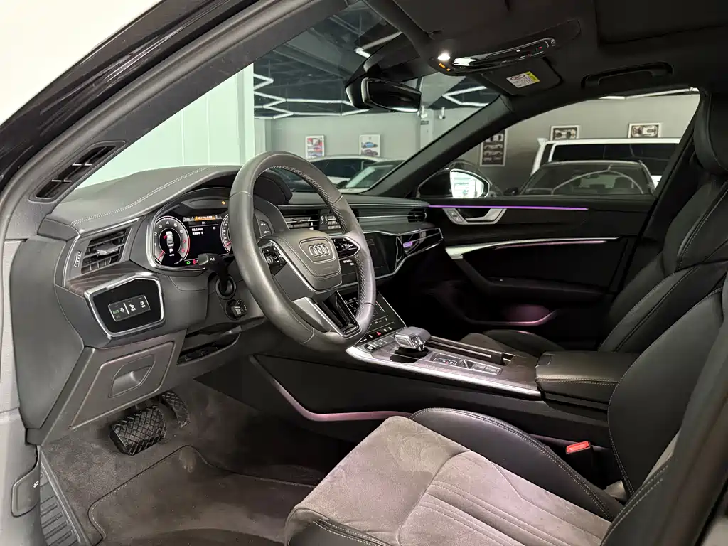 Audi A6L 2023 45 TFSI quattro Zhenxuan Dynamic Edition