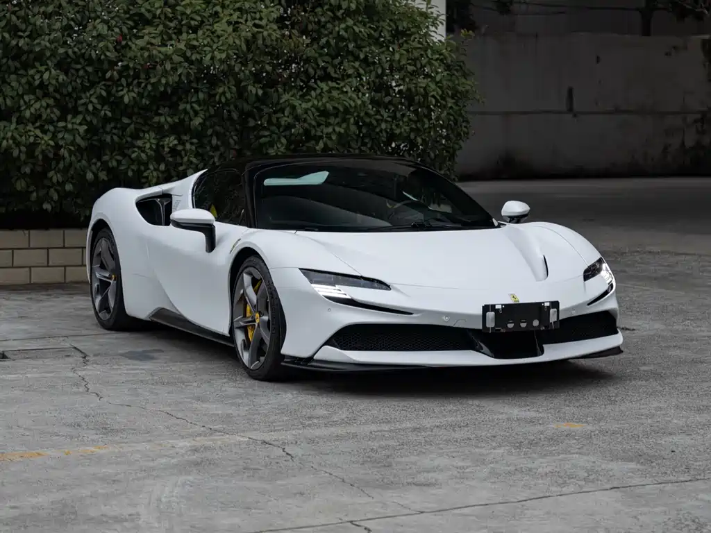 SF90 Spider
