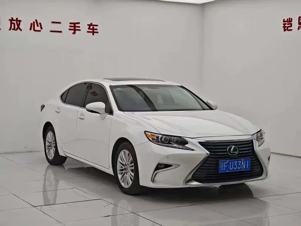 Lexus ES 2015 200 Elite Edition