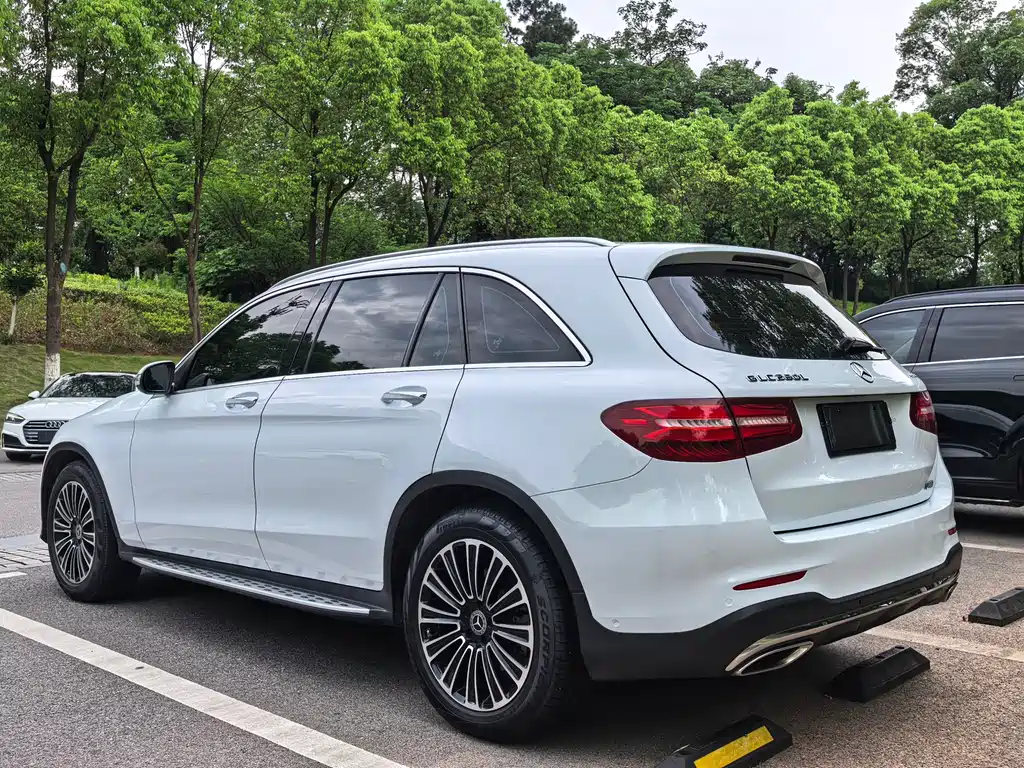 Mercedes-Benz GLC 2019 GLC 260 L 4MATIC Dynamic