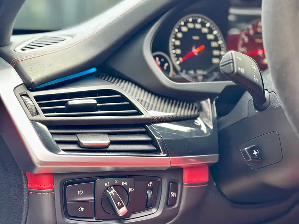 BMW X5 M 2013 - фото 17
