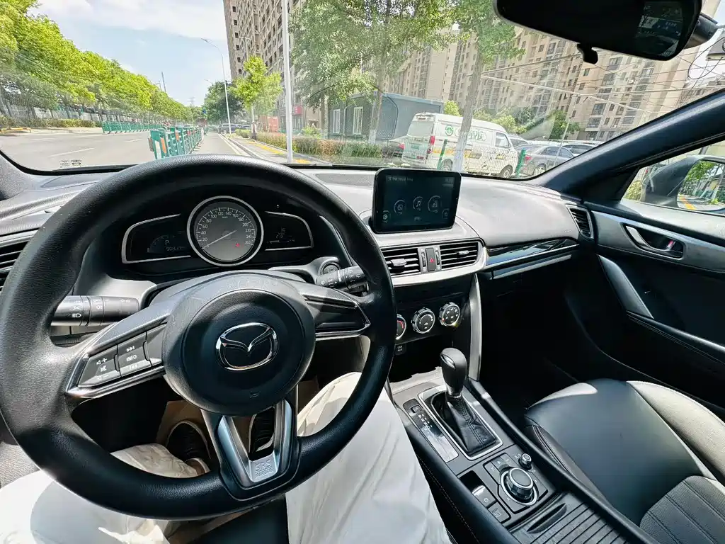 Mazda CX-4 2018 2.0L Automatic FWD Blue Sky Vitality Edition China V