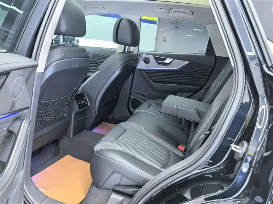 Hongqi HS5 2023 2.0T Qixiang Pro Edition