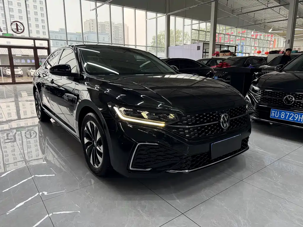Volkswagen Passat 2022 280TSI Elite Edition
