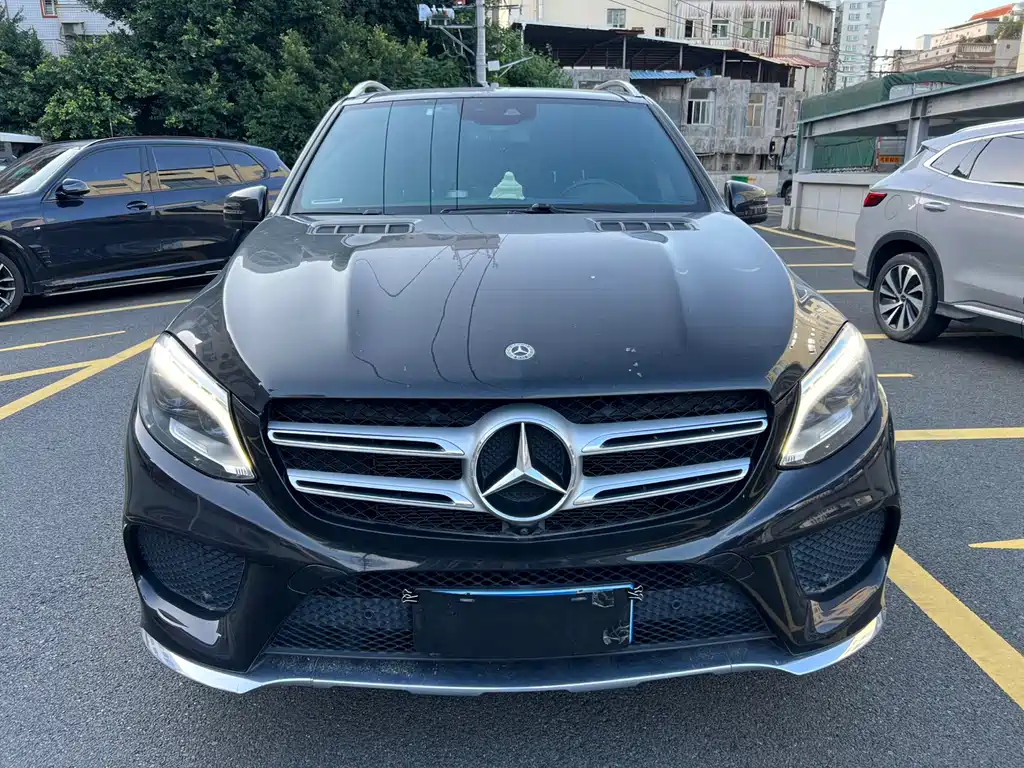 Mercedes-Benz GLE 400 4MATIC