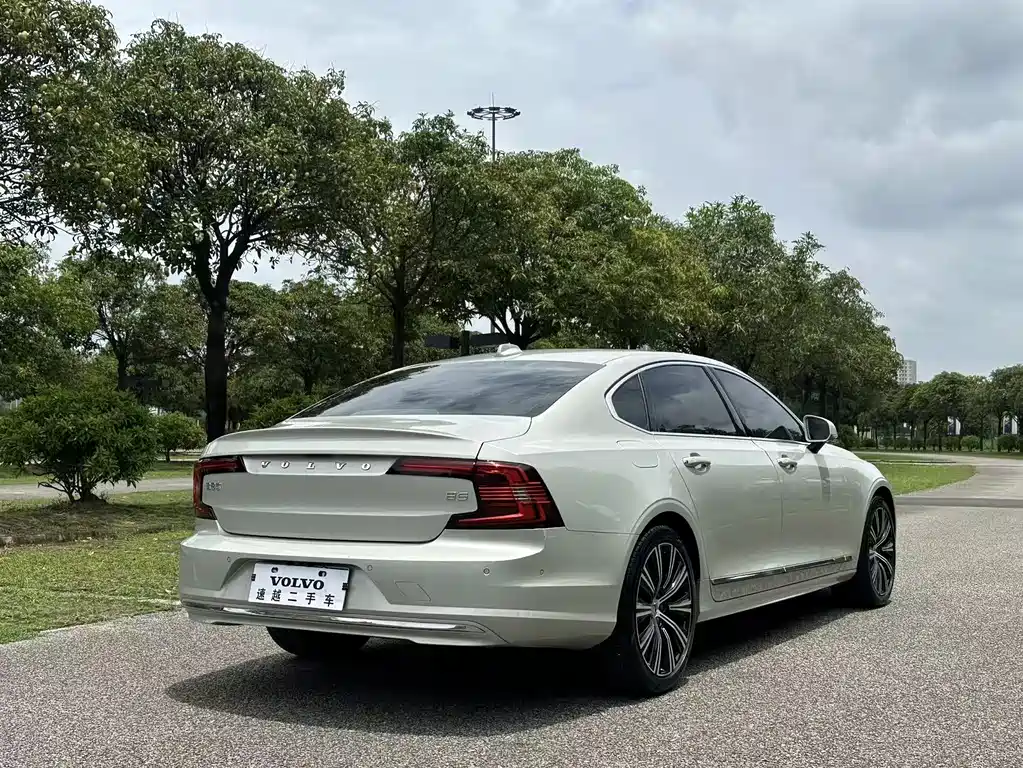 Volvo S90 2021 B5 Inscription