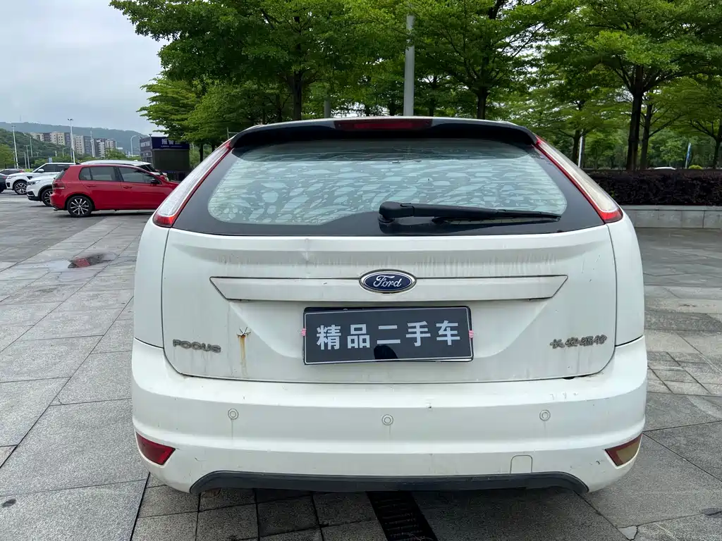 Ford Focus 2012 Hatchback Classic 1.8L Automatic Fashion