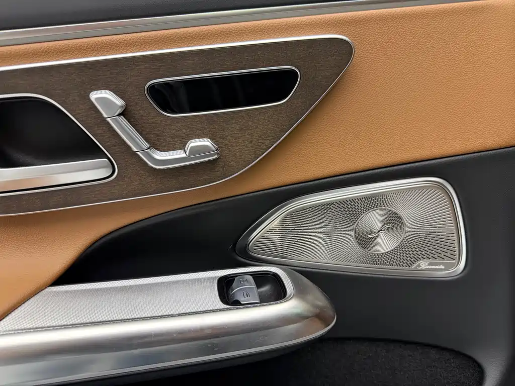 Mercedes-Benz E-Class 2025 Facelift E 300 L Luxury
