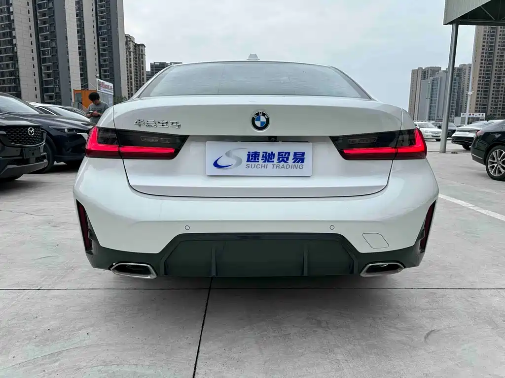 BMW 3 Series 2023 320Li M Sport Package - фото 3