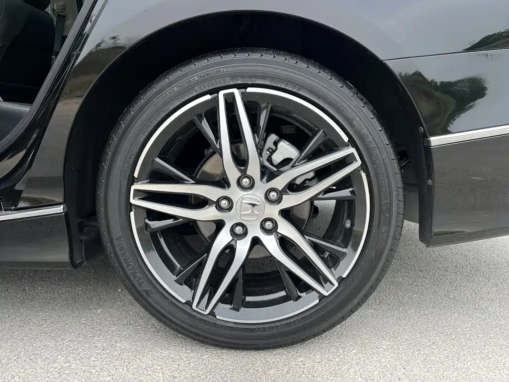 Accord 2022 260TURBO Phantom Night Premium Edition