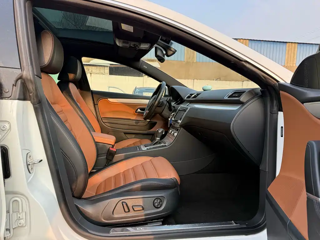 FAW-Volkswagen CC 2016 1.8TSI Luxury