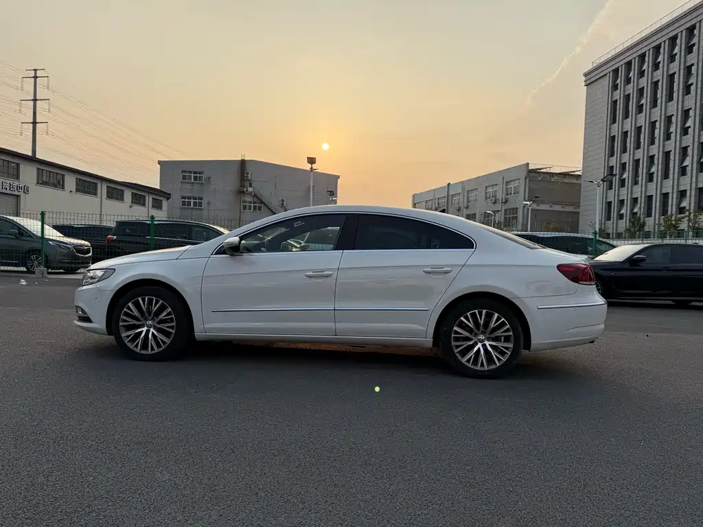 FAW-Volkswagen CC 2016 1.8TSI Luxury