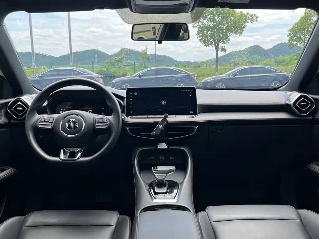 MG5 2023 300TGI DCT Flagship Edition