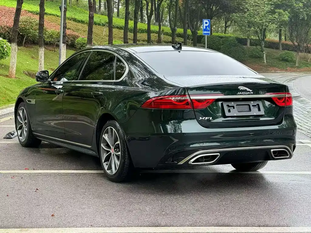 Jaguar XFL 2021 XFL 2.0T P250 RWD Elite Sport Edition