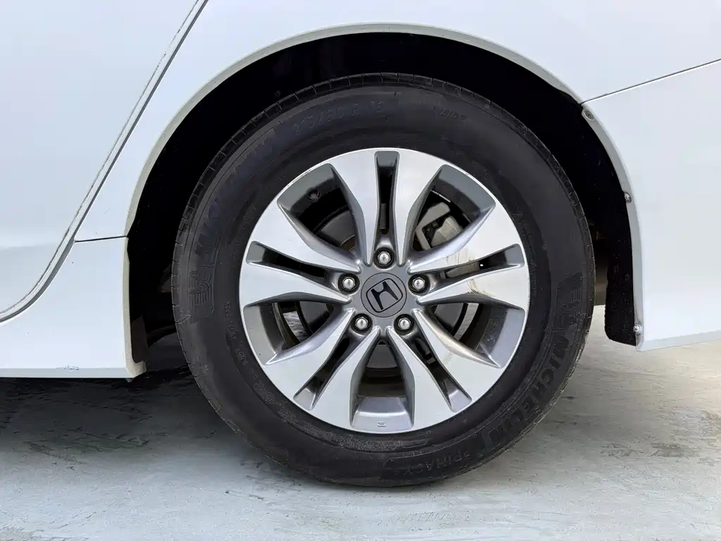 Accord 2014 2.0L EX Luxury Edition