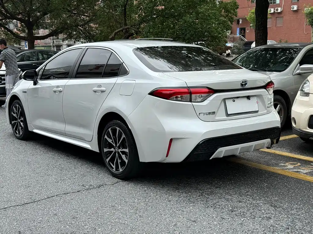 Toyota Levin 2021 Hybrid 1.8H E-CVT Sport Edition
