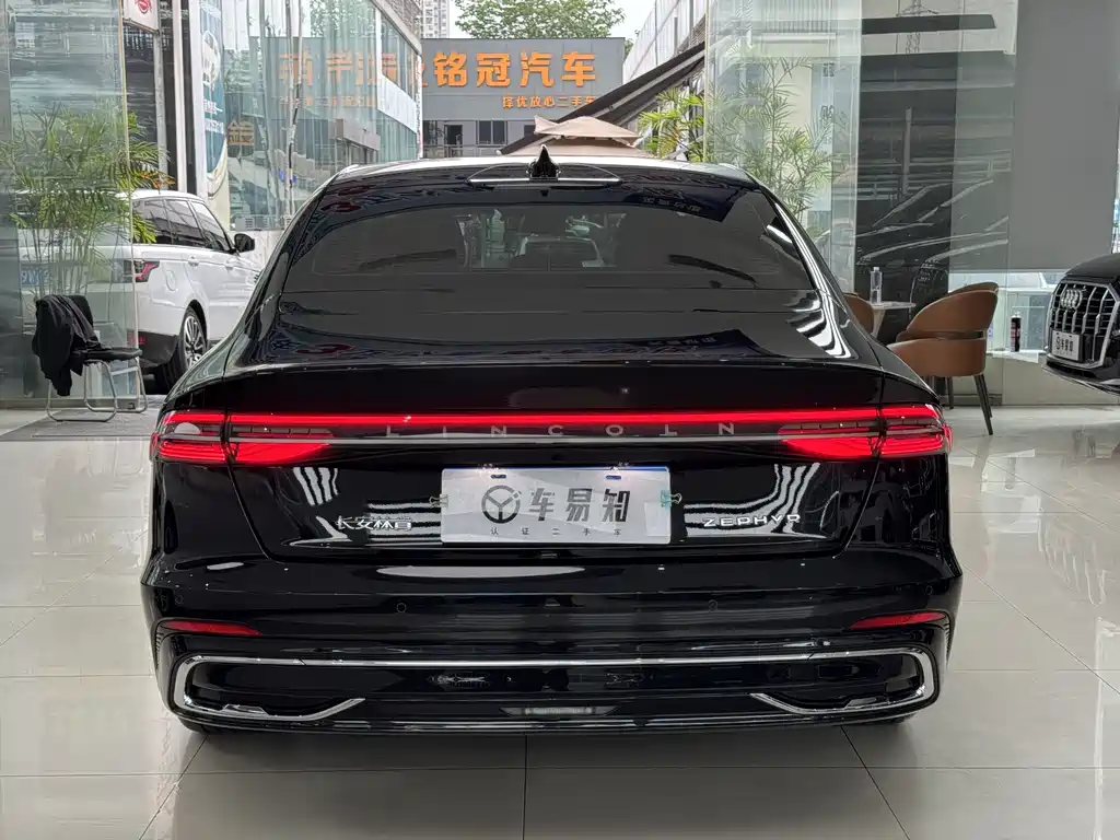 Lincoln Z 2024 2.0T Premium Edition