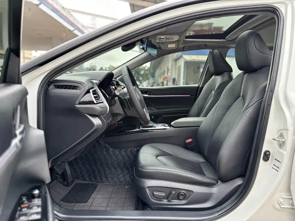 Toyota Camry 2019 Facelift 2.5S Fengshang Edition