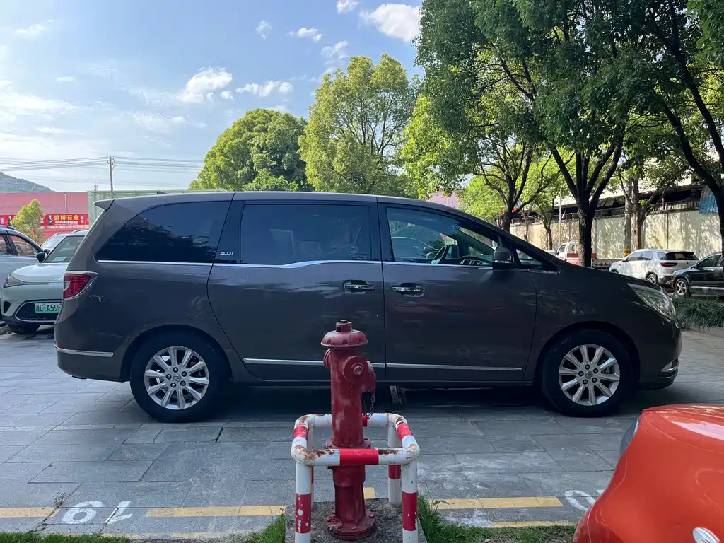 Buick GL8 2013 3.0L GT Luxury Business Elegant Edition
