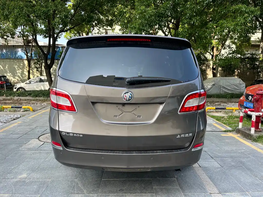 Buick GL8 2013 3.0L GT Luxury Business Elegant Edition