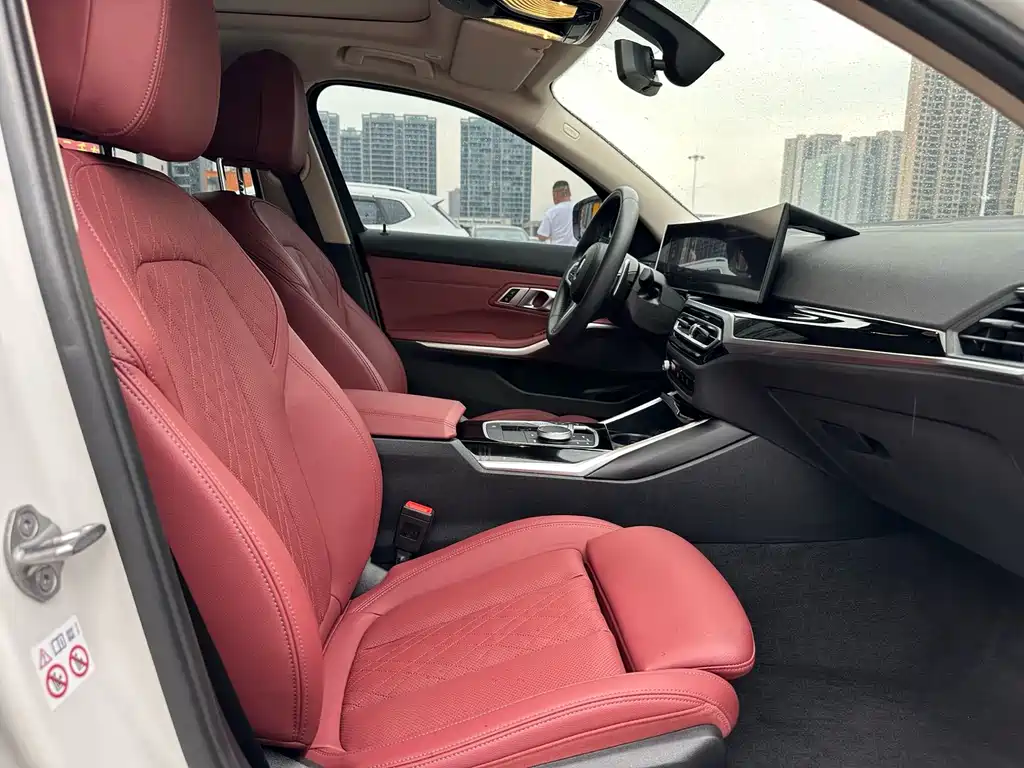 BMW 3 Series 2023 320Li M Sport Package