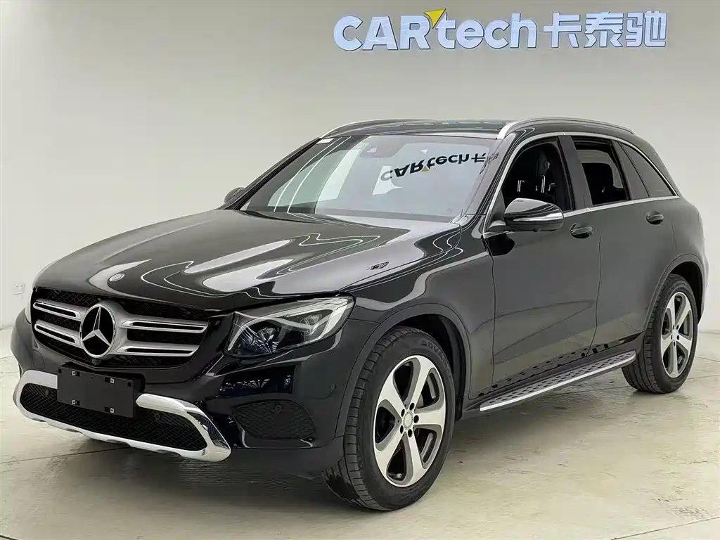 Mercedes-Benz GLC 260 4MATIC Luxury (2018 Facelift)