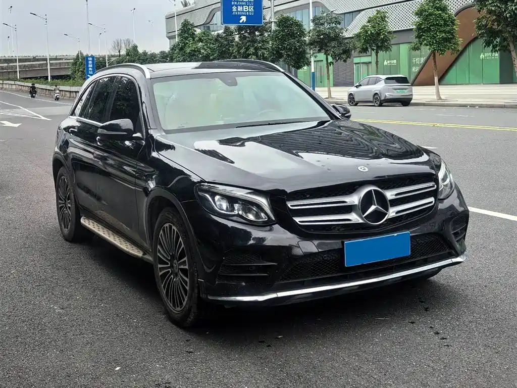 Mercedes-Benz GLC 260 4MATIC Dynamic Edition 2019