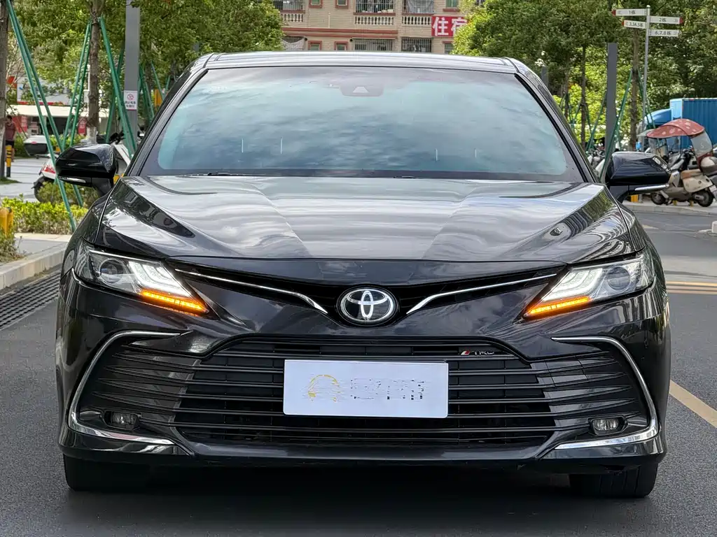 Camry 2021 2.5G Luxury Edition