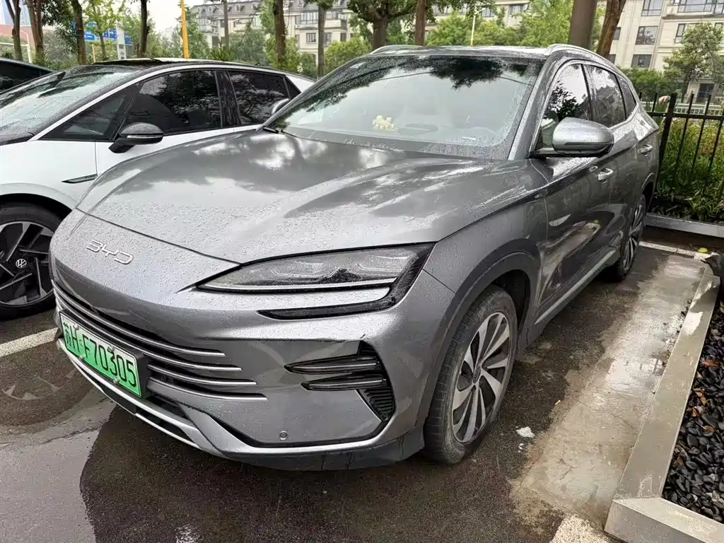 BYD Song PLUS DM-i 2024 Honor Edition Flagship 110km