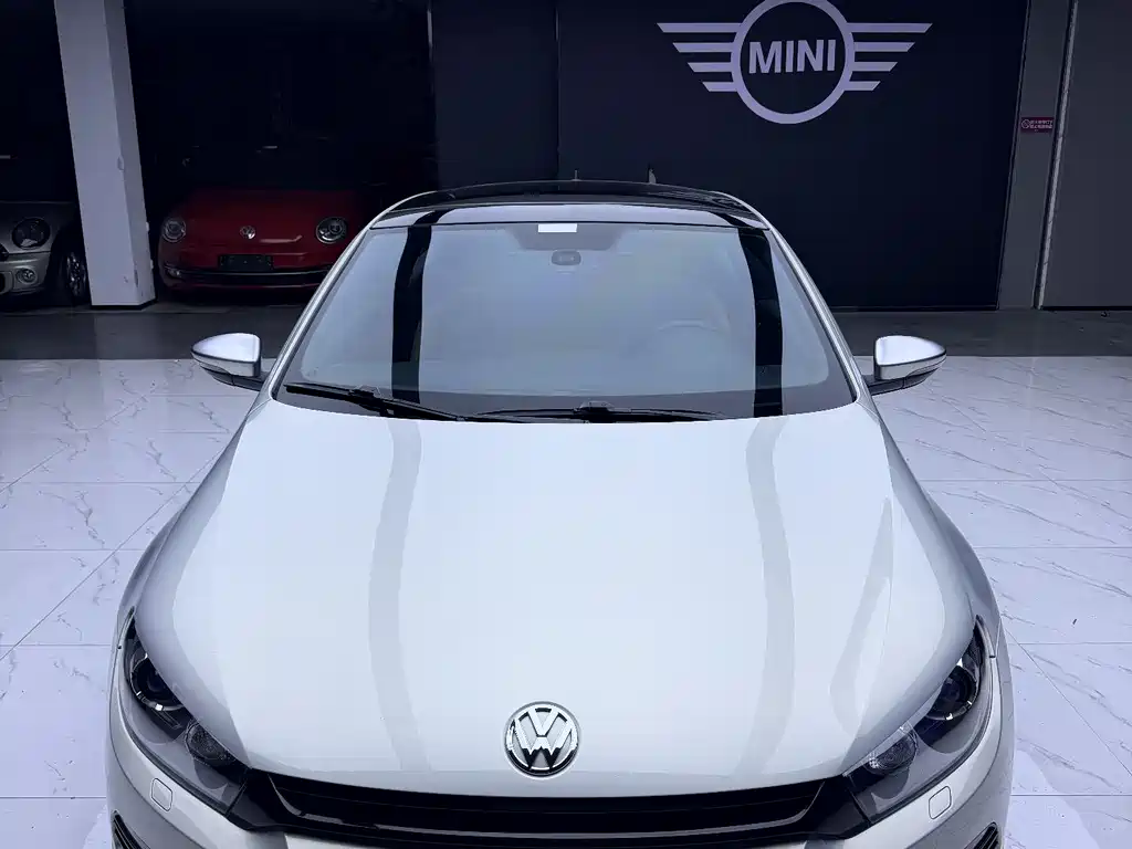 Volkswagen Scirocco 2011 2.0 TSI Luxury Edition