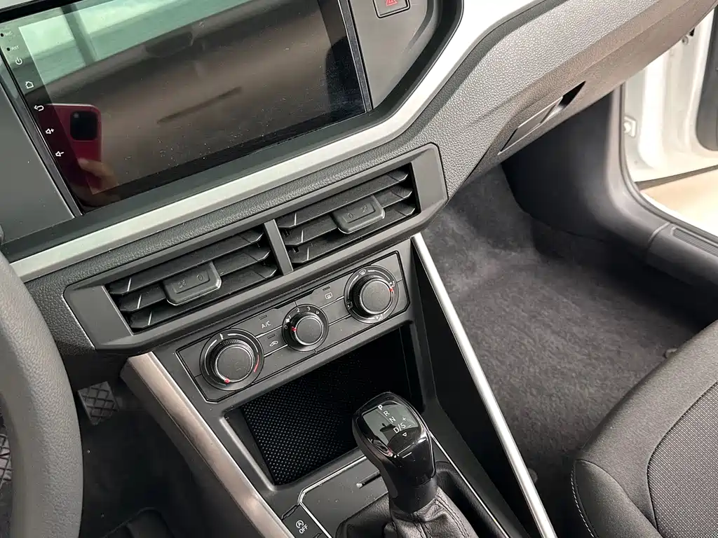 Volkswagen Polo 2019 Plus 1.5L Automatic Panorama Enjoy Edition