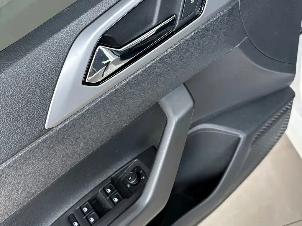 Volkswagen Polo 2019 Plus 1.5L Automatic Panorama Enjoy Edition