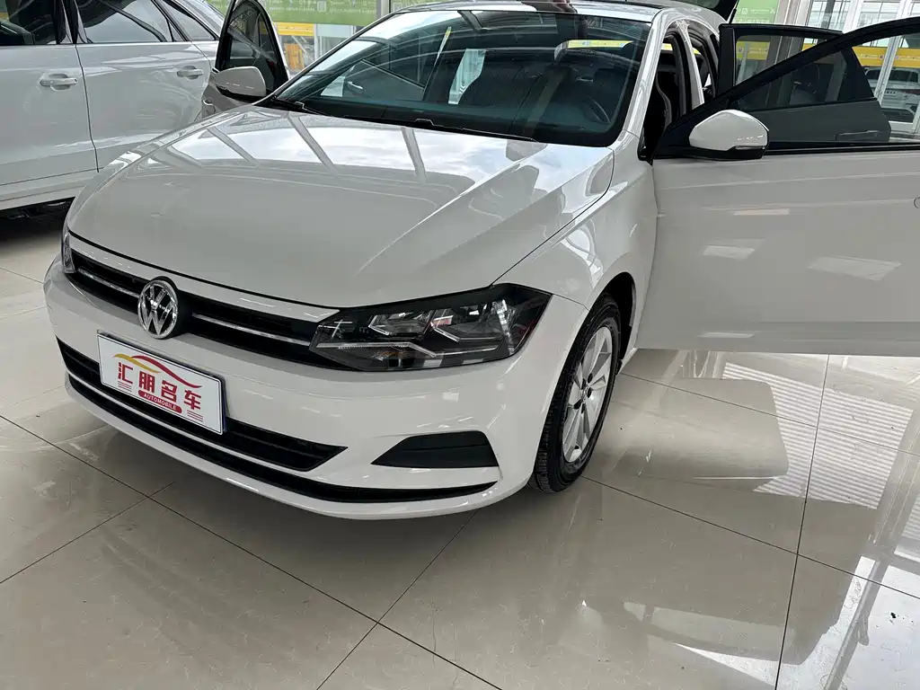 Volkswagen Polo 2019 Plus 1.5L Automatic Panorama Enjoy Edition