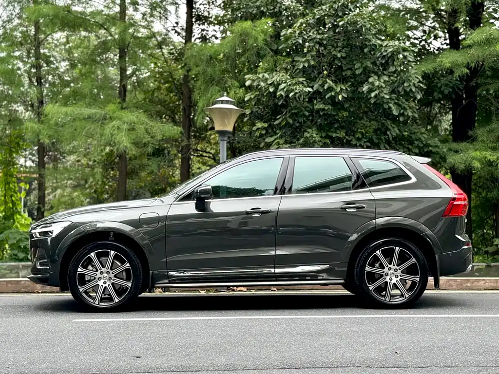 Volvo XC60 Plug-in Hybrid 2019 T8 AWD Inscription Luxury Edition China VI