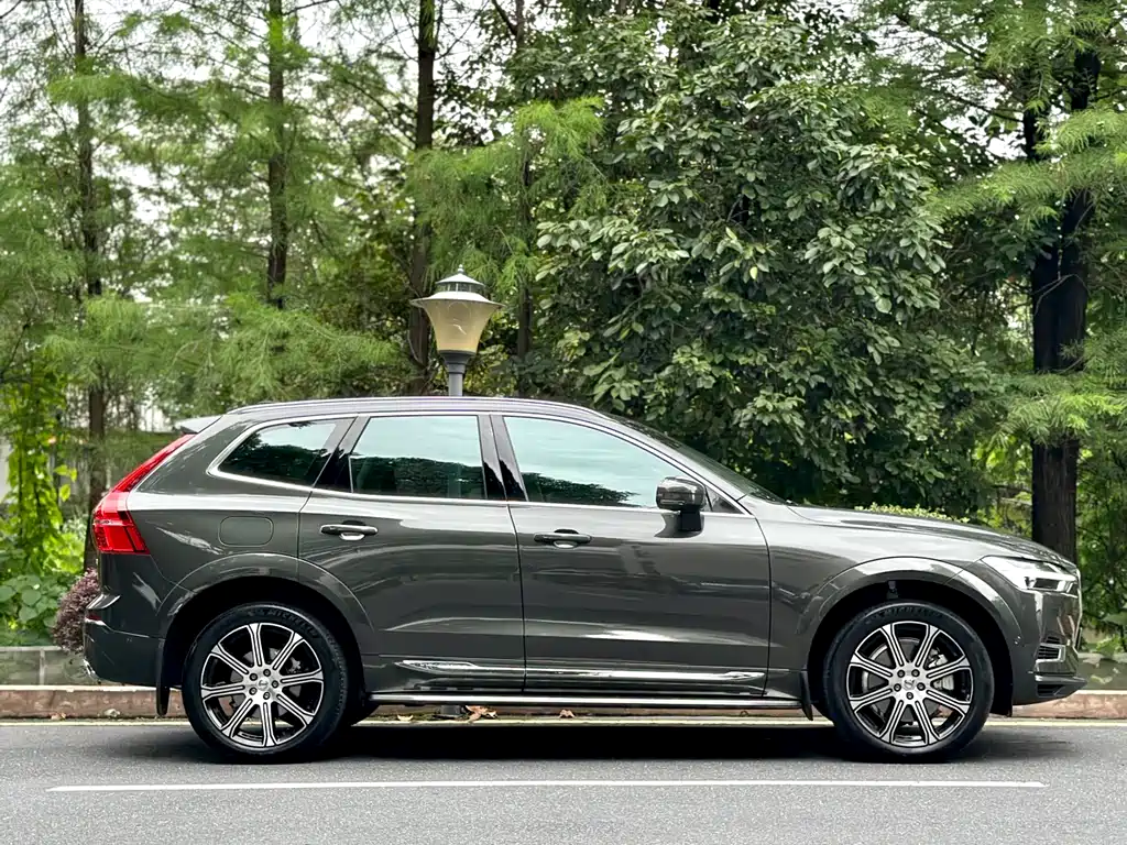 Volvo XC60 Plug-in Hybrid 2019 T8 AWD Inscription Luxury Edition China VI