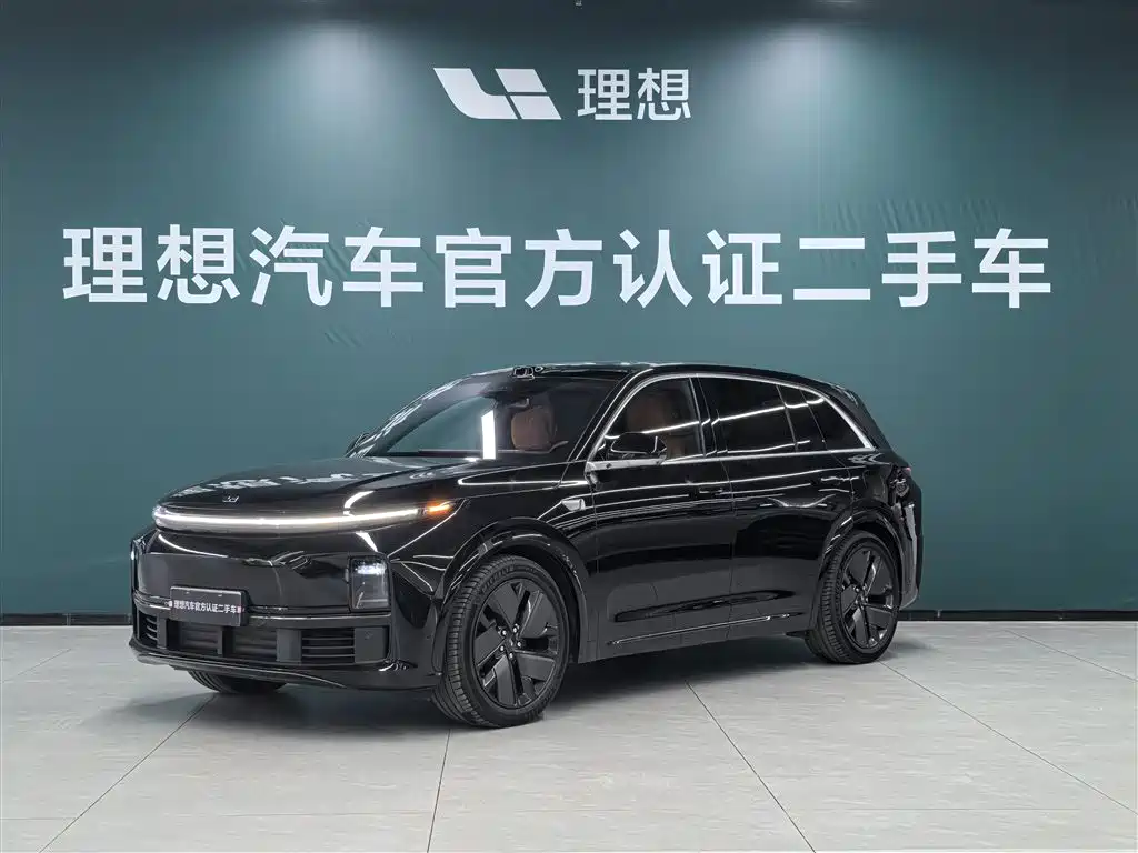 Li Auto L7 2025 Max Intelligent Refresh Edition