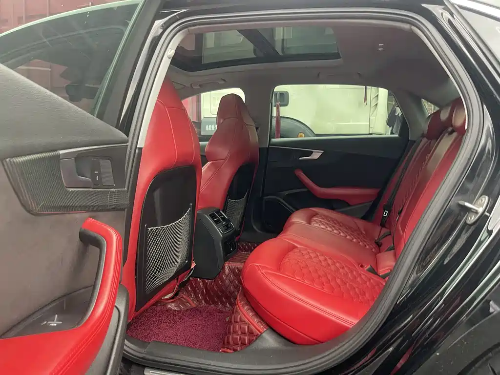 Audi A4L 2019 40 TFSI Fashion Edition China VI