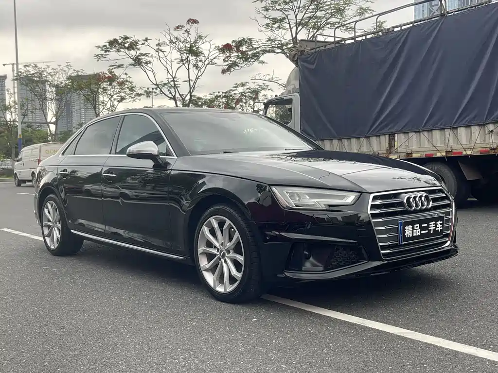 Audi A4L 2019 40 TFSI Fashion Edition China VI