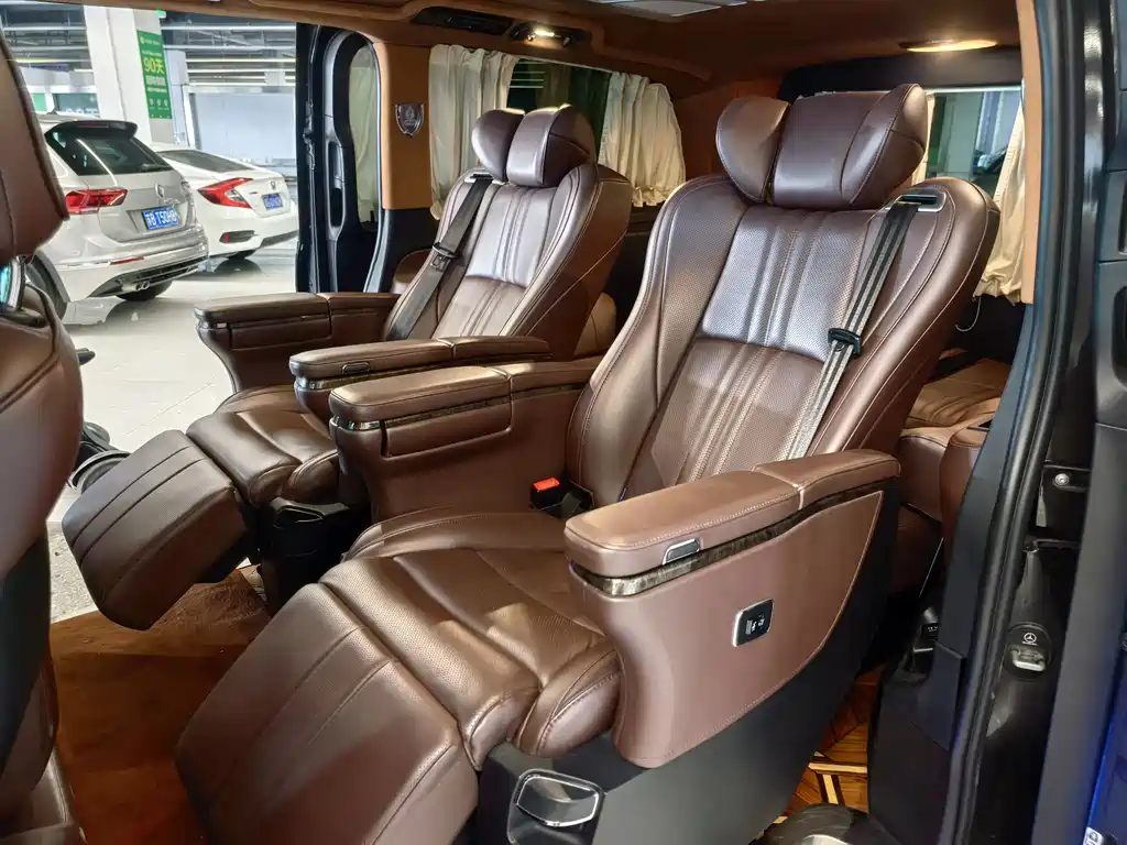 Mercedes-Benz V-Class 2016 V 250