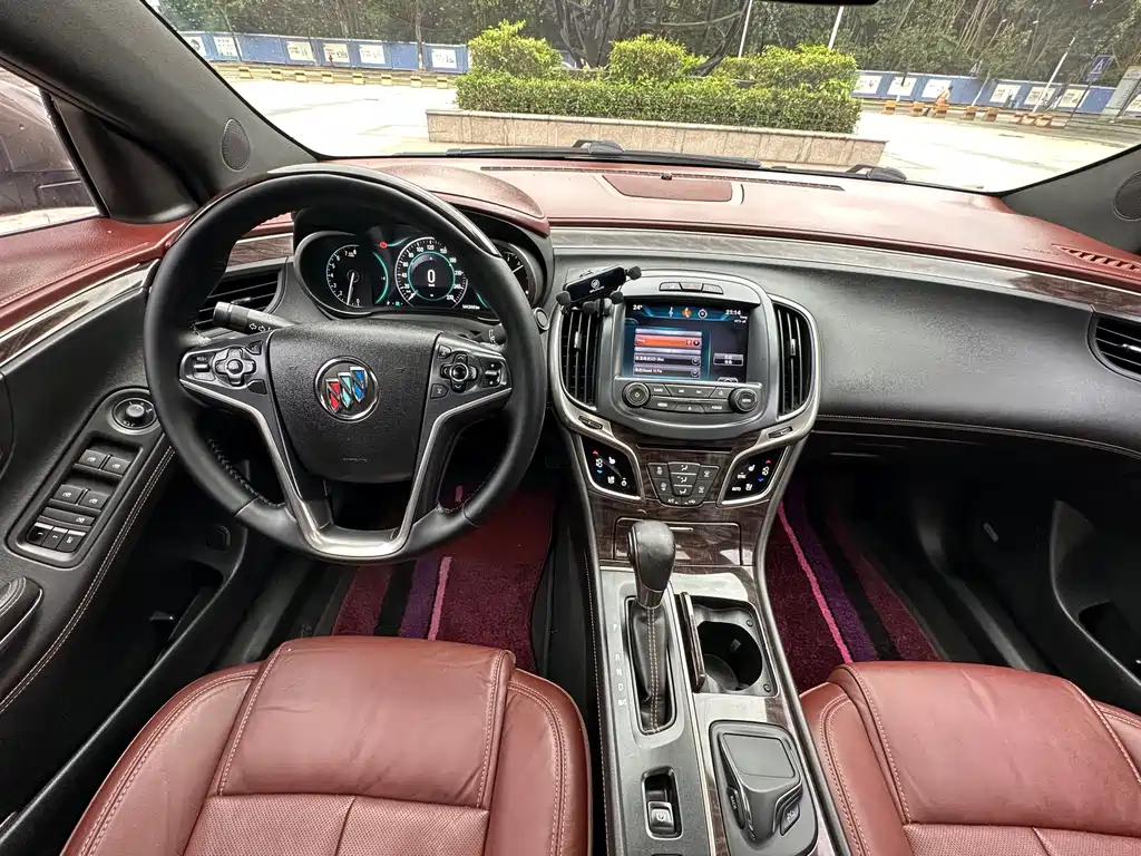 Buick LaCrosse 2013 2.0T SIDI Flagship