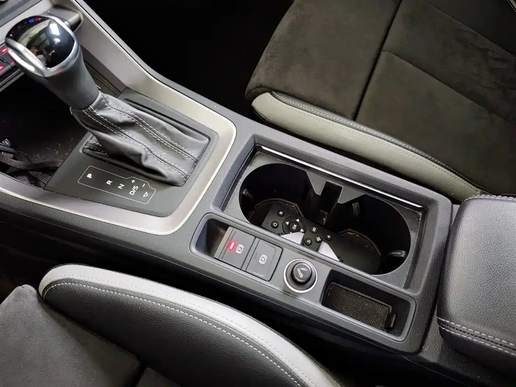 Audi Q3 2020 35 TFSI Progressive Dynamic