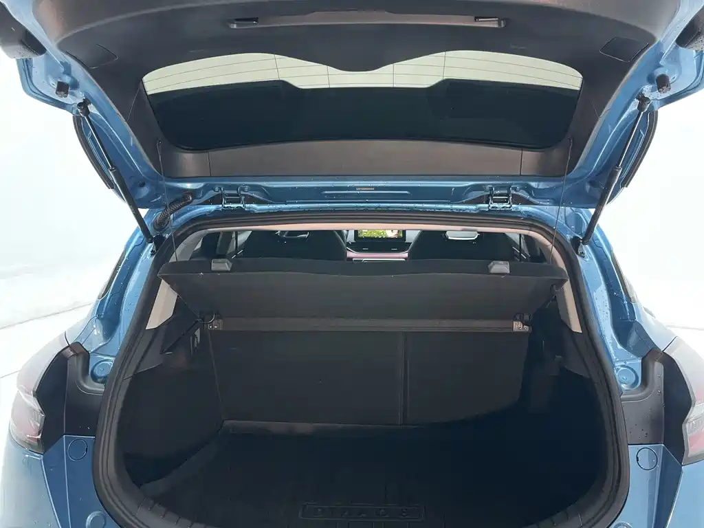 Geely Emgrand S 2021 1.4T CVT Prestige Edition