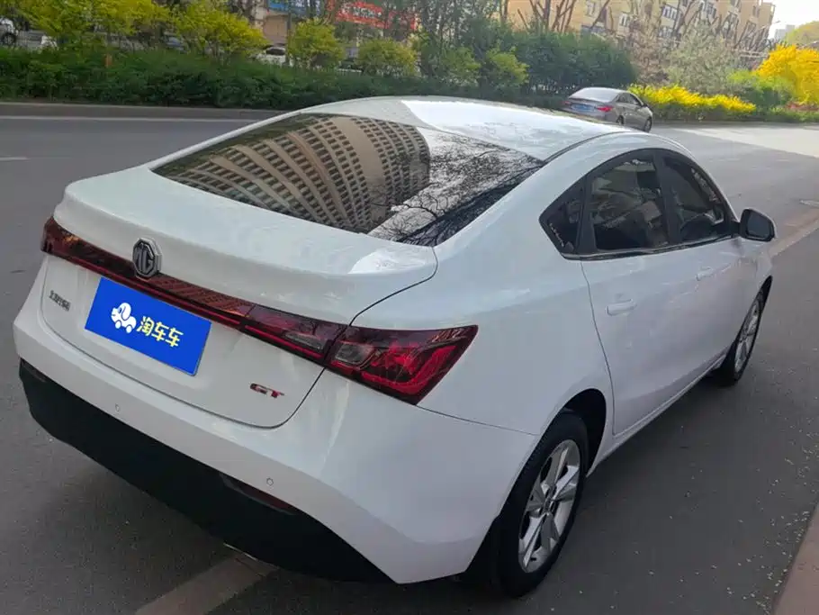 Roewe 360 2016 1.5T Automatic Value Luxury Edition