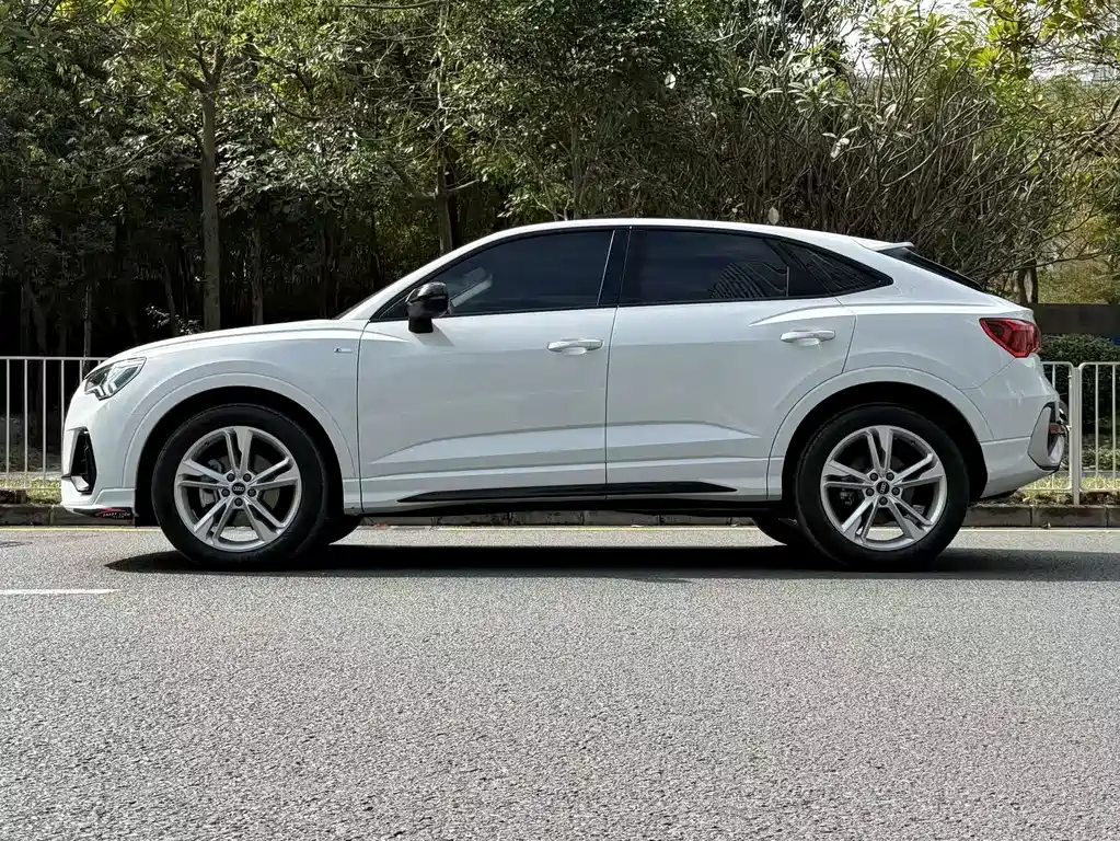 Audi Q3 Sportback 2023 40 TFSI Fashion