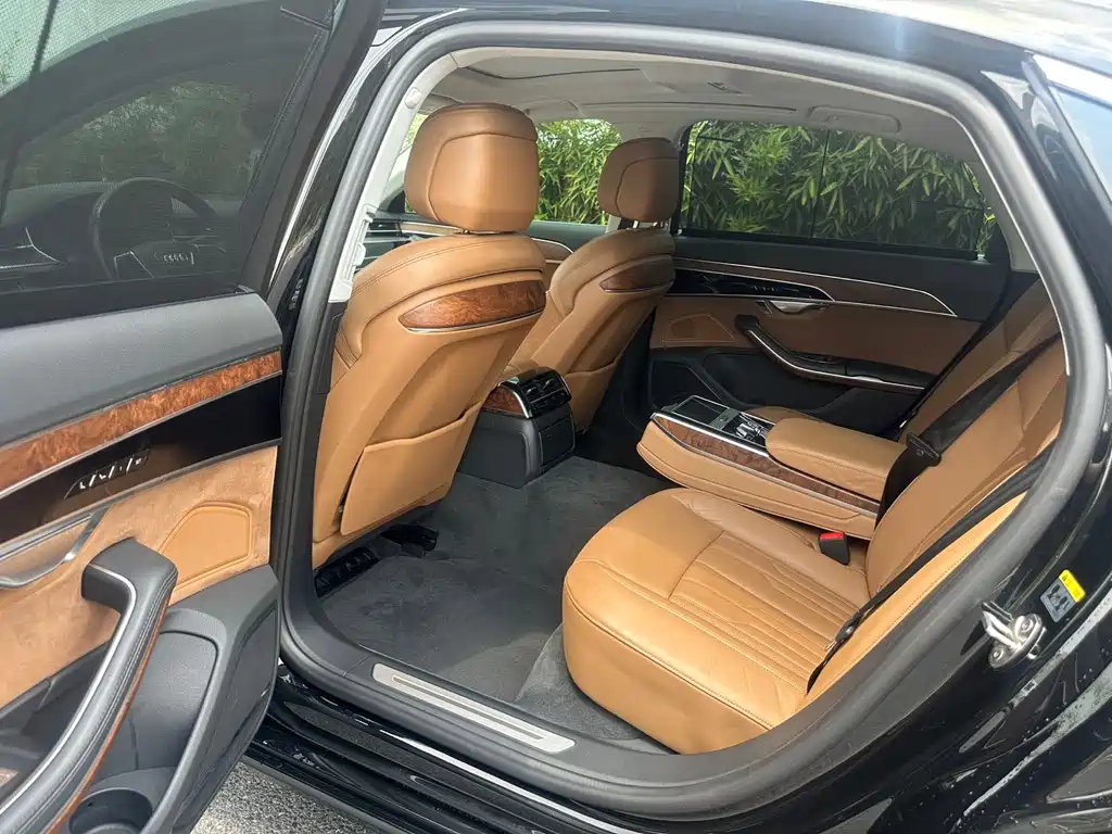 Audi A8L 50 TFSI quattro Luxury 2019