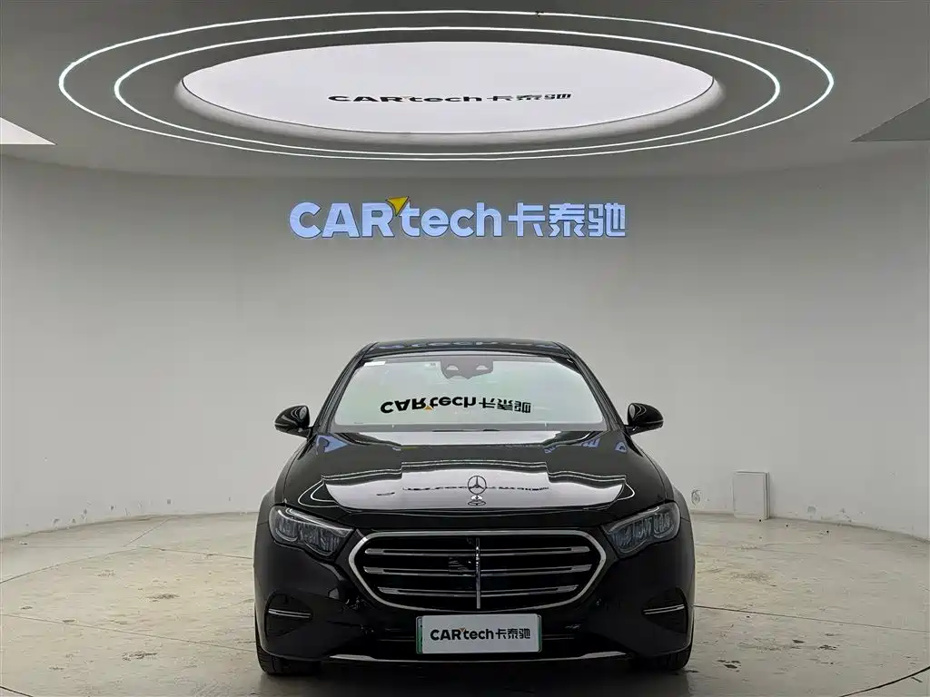 Mercedes-Benz E 350 e L Plug-in Hybrid Sedan