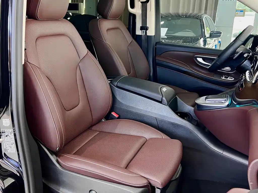 Mercedes-Benz V-Class 2022 V 260 L Long Wheelbase Luxury Edition