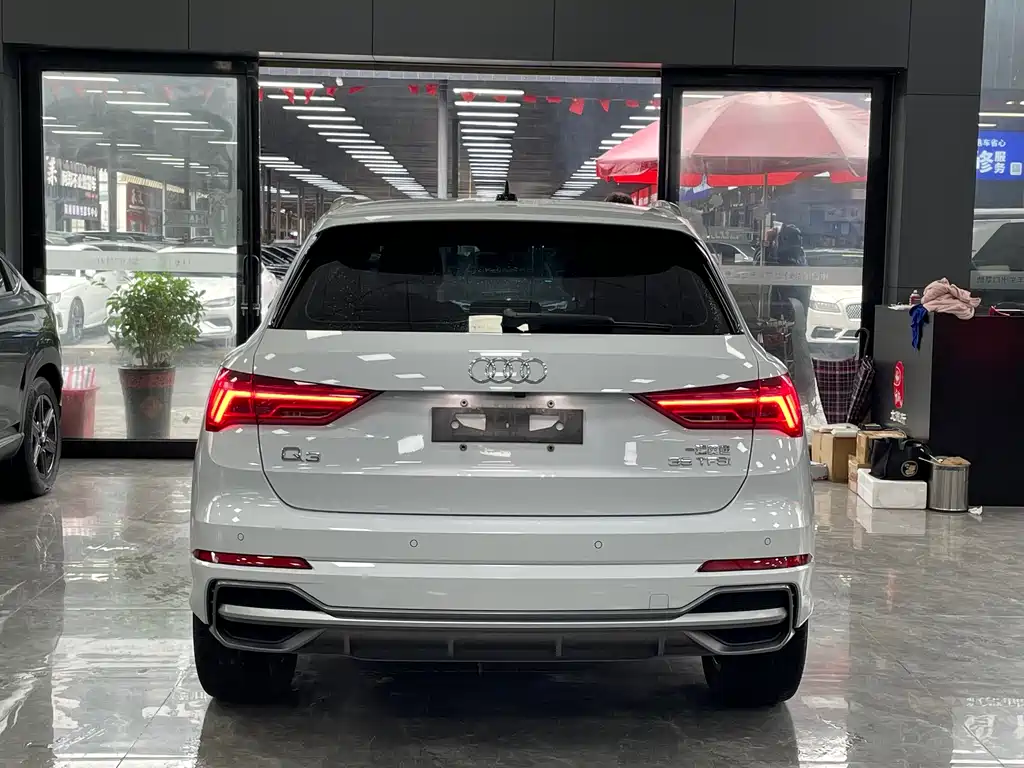 Audi Q3 2022 35 TFSI Fashion Dynamic