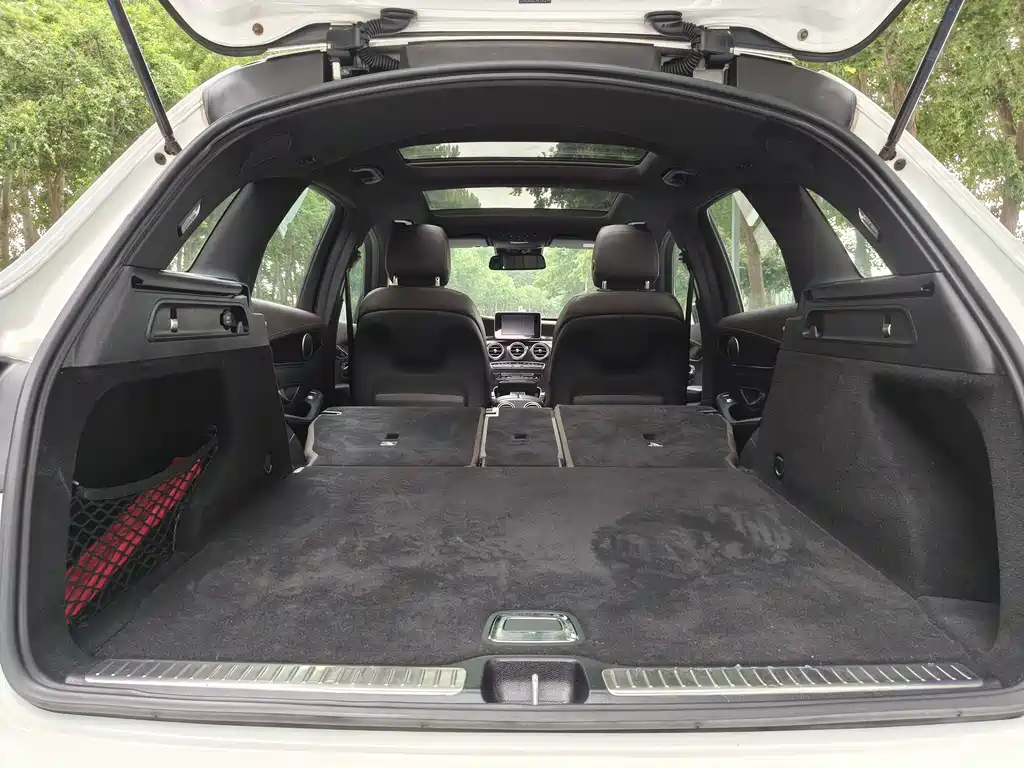 Mercedes-Benz GLC 2017 GLC 260 4MATIC Luxury